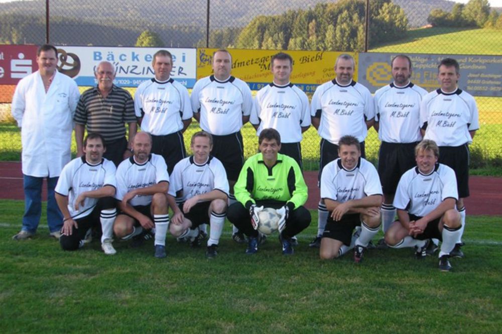 Die Fußball-Senioren-Mannschaft der DJK SG Schönbrunn am Lusen 1961 e.V.  